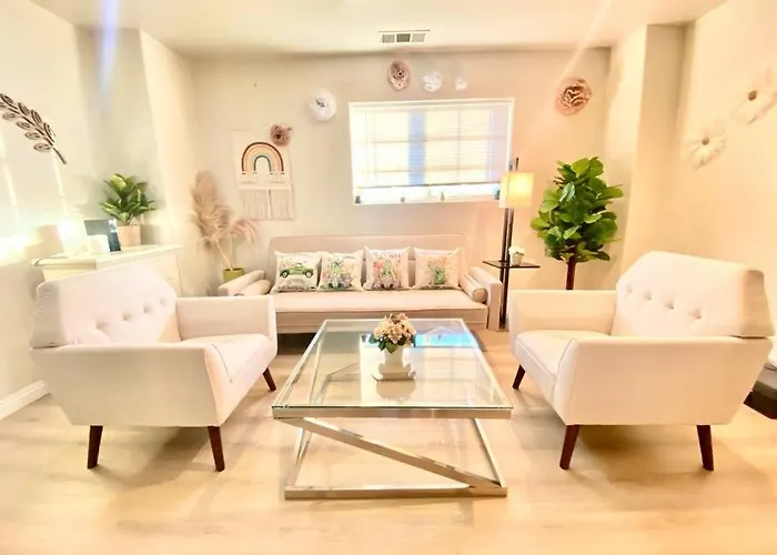 Lincies House 3