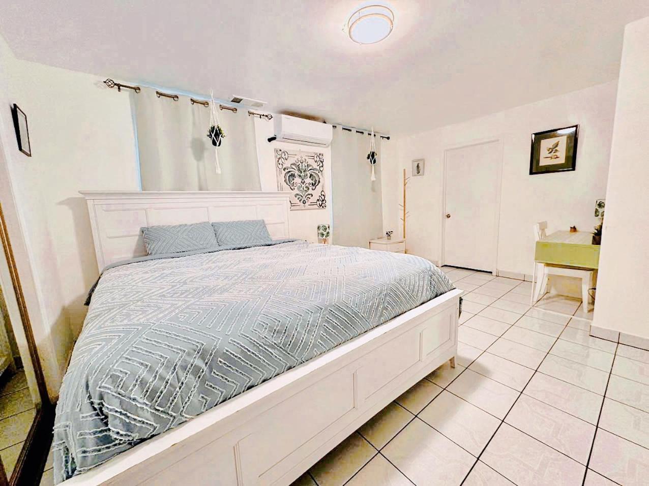 Apartment Lincies House 3 Rosemead